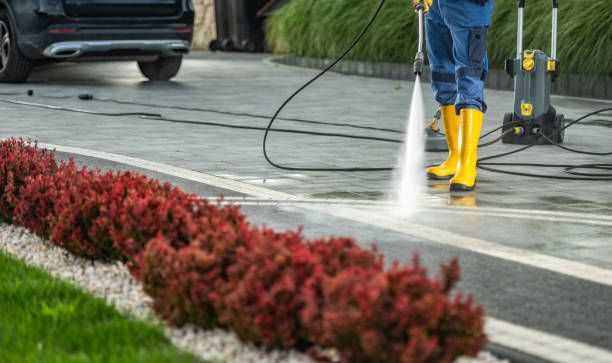 Best Pool Deck Cleaning  in Winnetka, IL